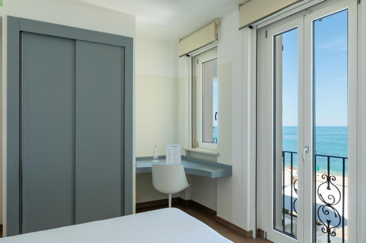 Life Hotel Seaview & Spa Porto Recanati Exteriör bild