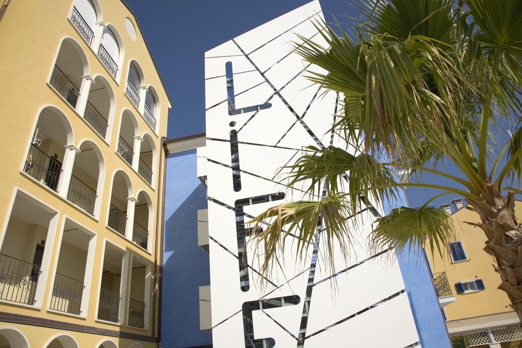 Life Hotel Seaview & Spa Porto Recanati Exteriör bild